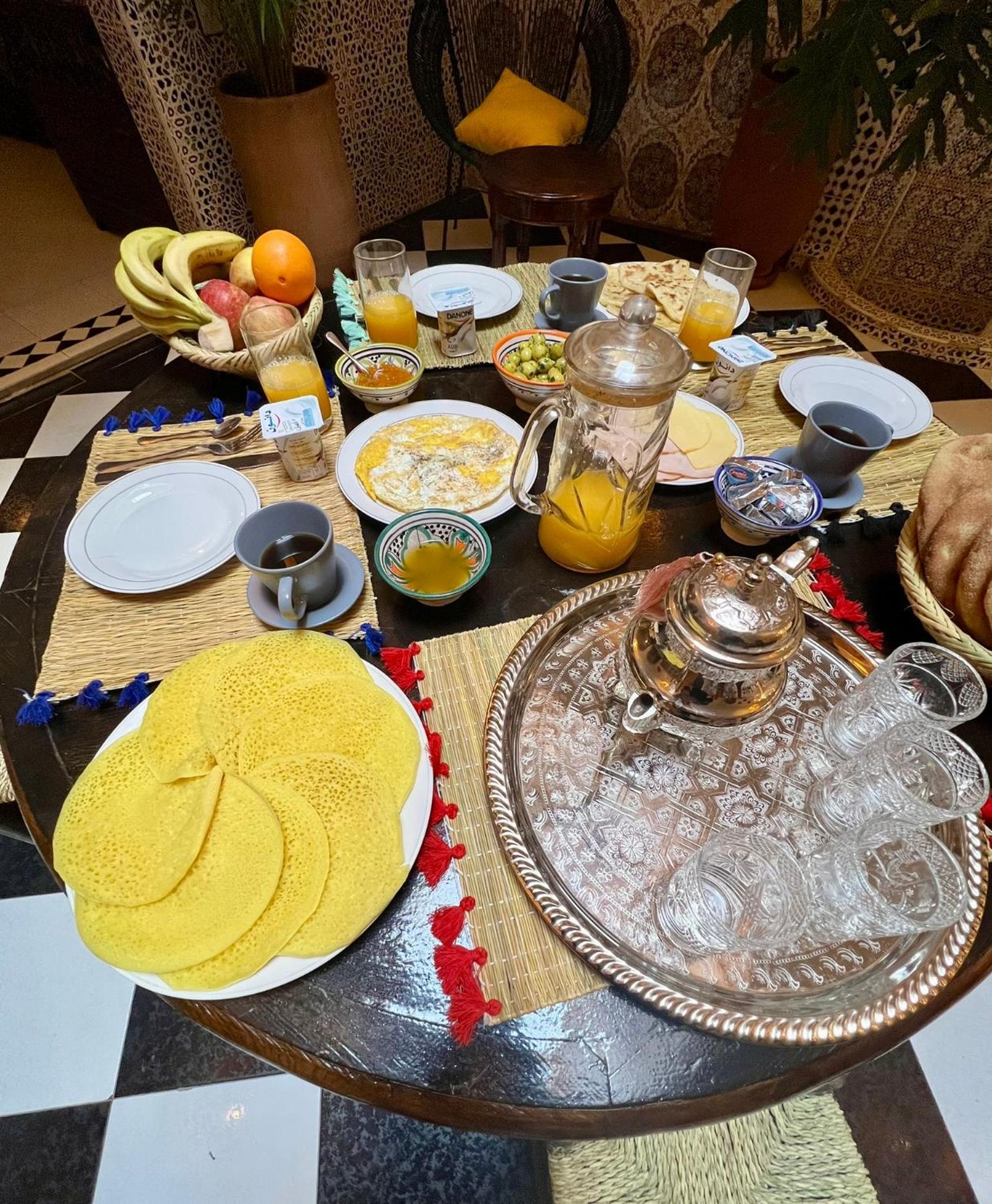 Riad Dar Lakbira Marrakesh Bagian luar foto