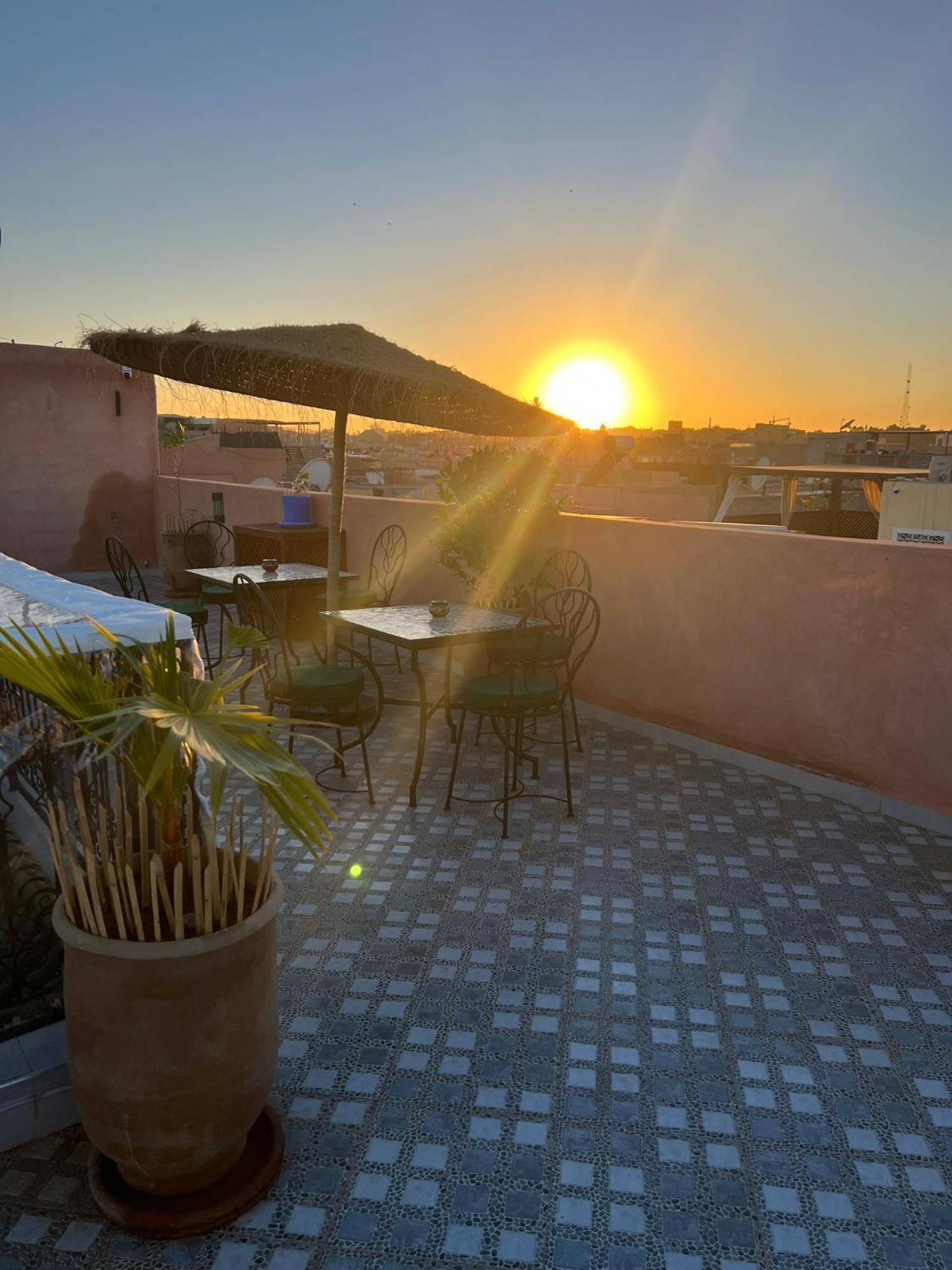 Riad Dar Lakbira Marrakesh Bagian luar foto