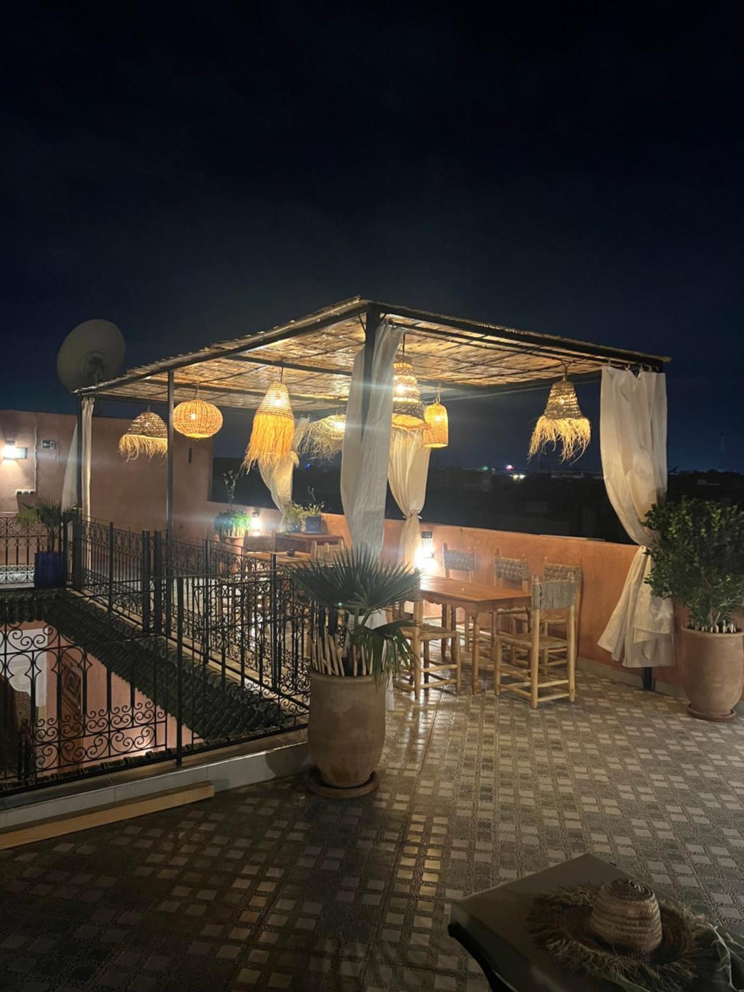 Riad Dar Lakbira Marrakesh Bagian luar foto