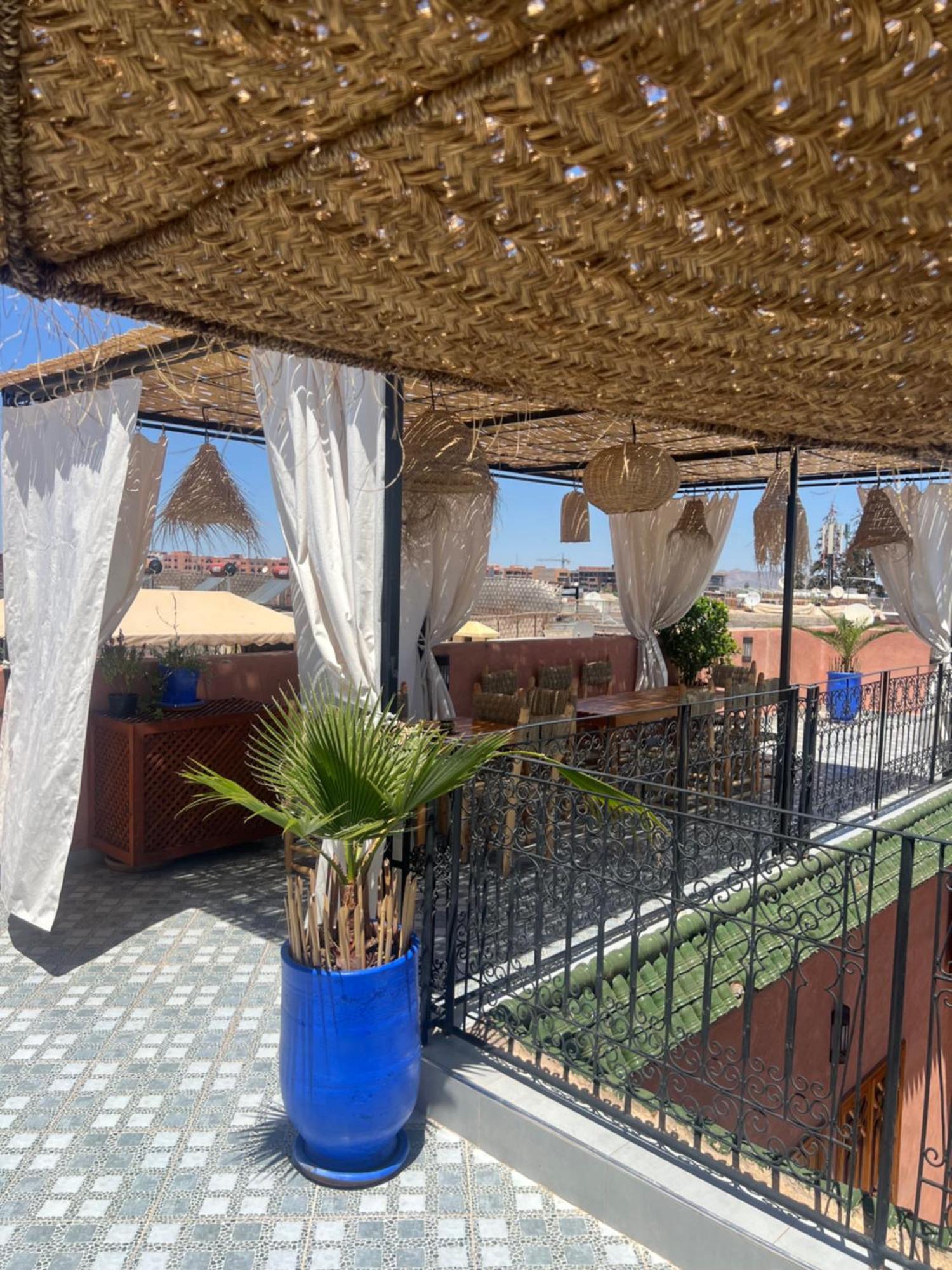 Riad Dar Lakbira Marrakesh Bagian luar foto